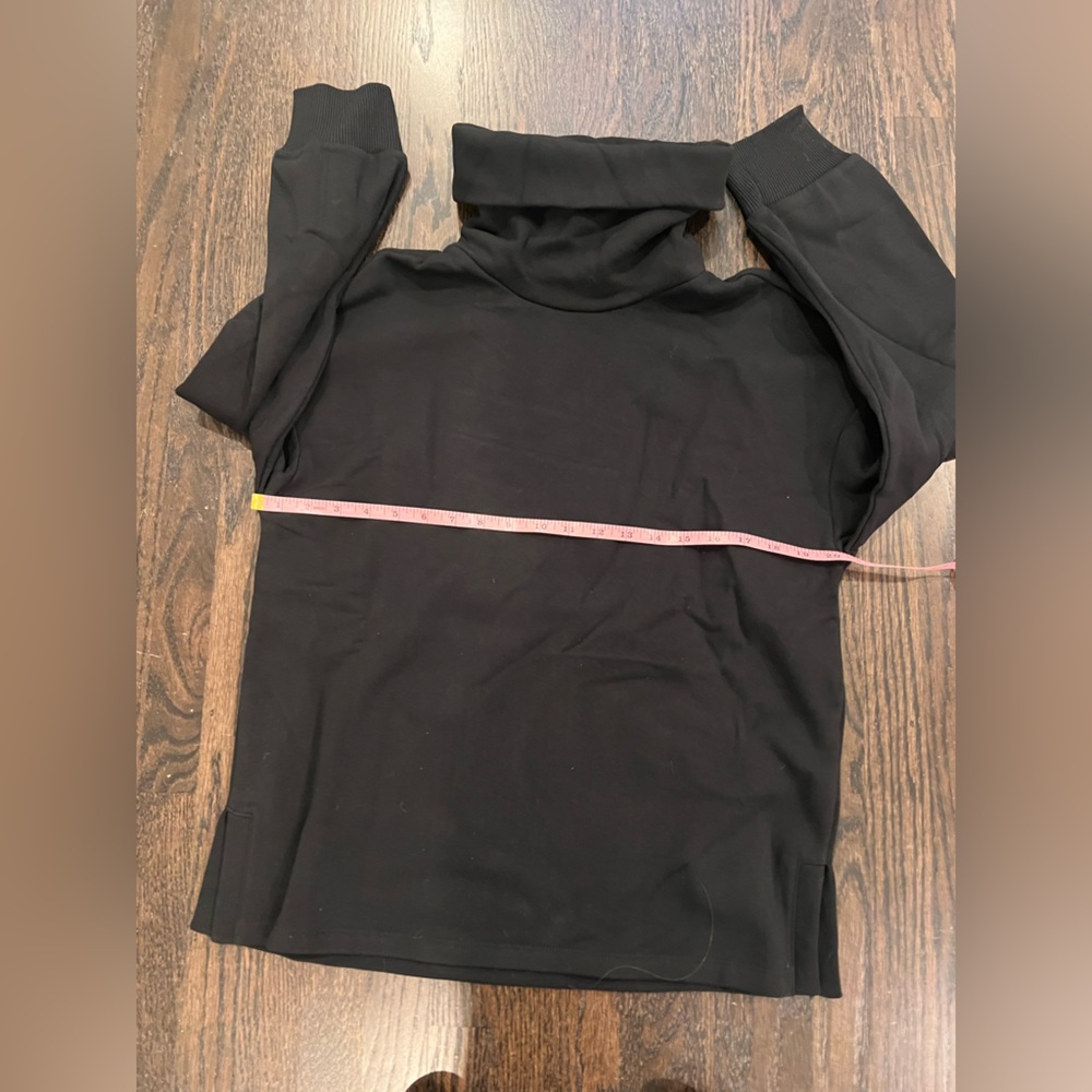 Banana Republic Black Turtleneck Sweatshirt - Picture 5 of 11
